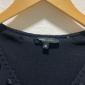 MEDIUM BLACK BCBGMAXAZRIA SWEATER